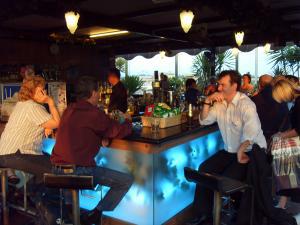 Harrys Bar, Singapore Flughafen, Terminal 1