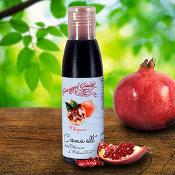 Crema di Balsamico mit Granatapfelaroma