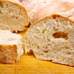 frisches italienisches Ciabatta Brot