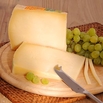 Asiago Fresco D.O.P Käse gepresst Venetien